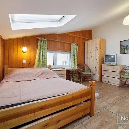 ,,ada,, 크리니차 즈드로이